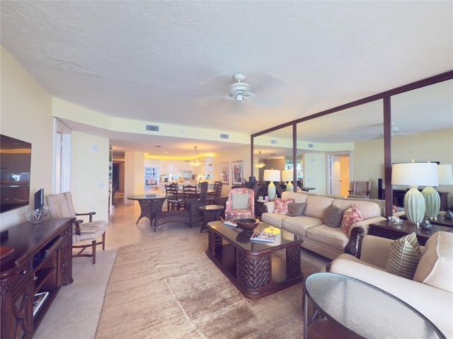 800 Ocean Drive 404, Juno Beach, FL 33408