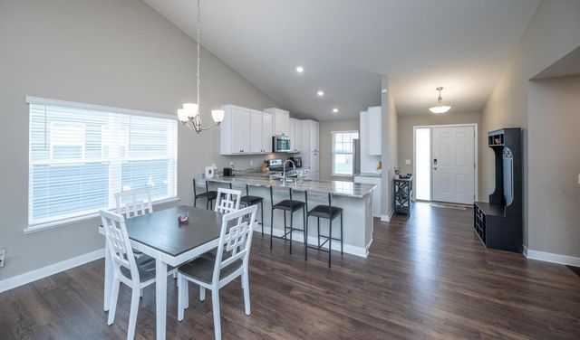 7739 206th Street W, Lakeville, MN 55044