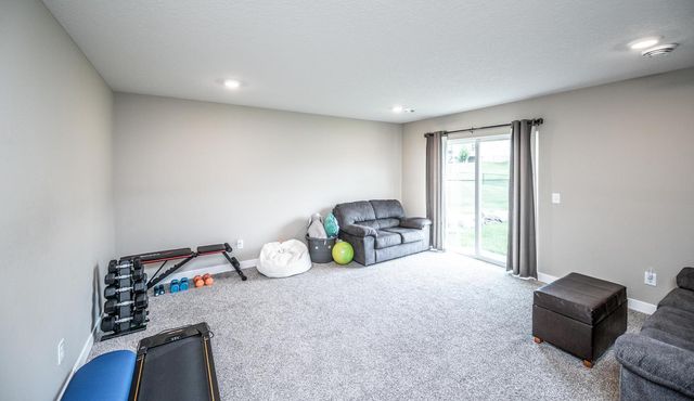 7739 206th Street W, Lakeville, MN 55044