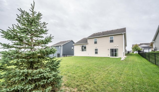 7739 206th Street W, Lakeville, MN 55044