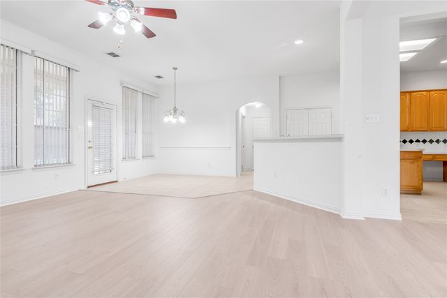 6849 Shoreway Drive, Grand Prairie, TX 75054