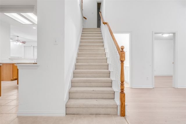 6849 Shoreway Drive, Grand Prairie, TX 75054