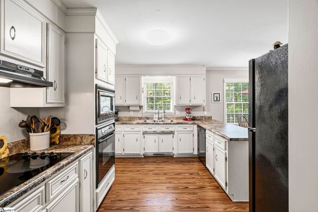 308 Hunting Hill Circle, Greer, SC 29650