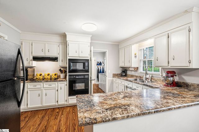 308 Hunting Hill Circle, Greer, SC 29650