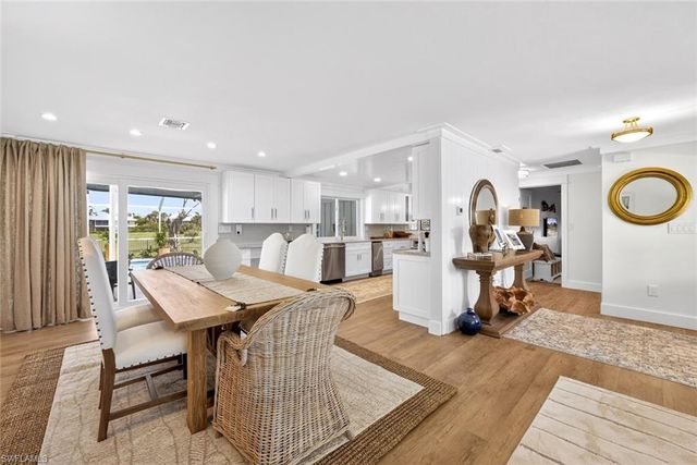 1251 Par View DR, Sanibel, FL 33957