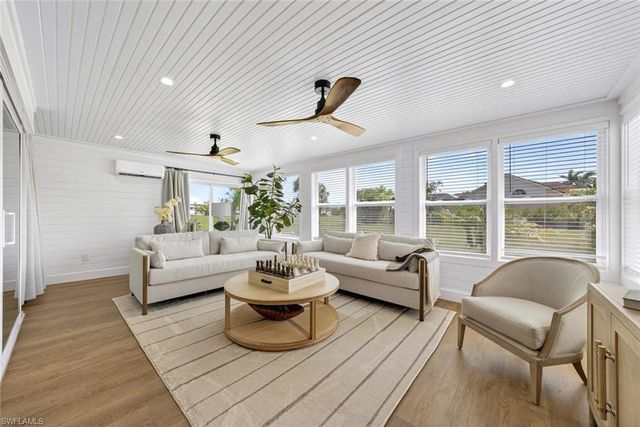 1251 Par View DR, Sanibel, FL 33957