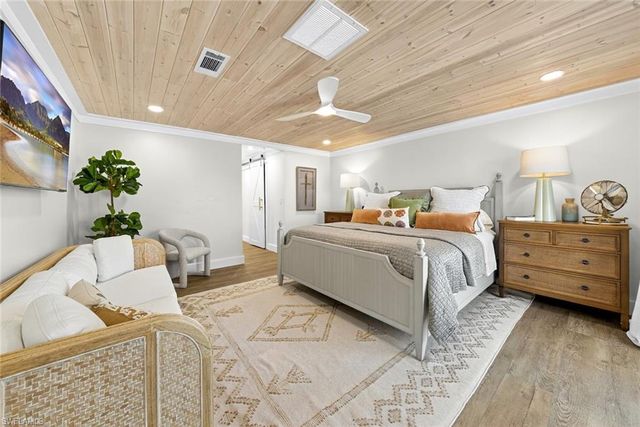 1251 Par View DR, Sanibel, FL 33957