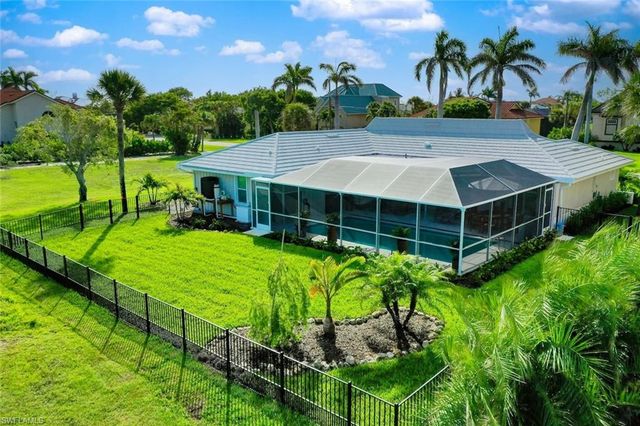 1251 Par View DR, Sanibel, FL 33957