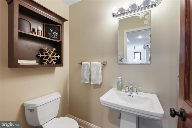 243 JEFFERSON AVE, Voorhees, NJ 08043