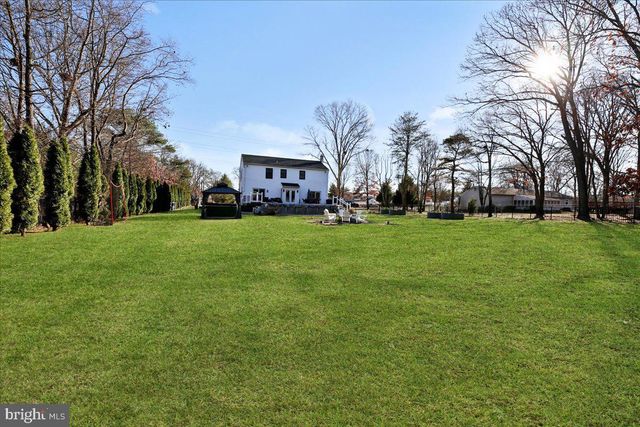 243 JEFFERSON AVE, Voorhees, NJ 08043