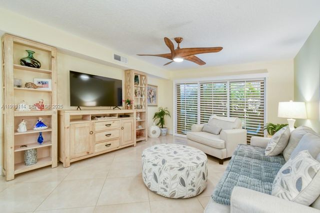 1101 Keystone Drive A, Jupiter, FL 33458