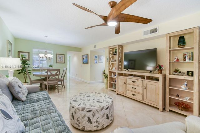 1101 Keystone Drive A, Jupiter, FL 33458