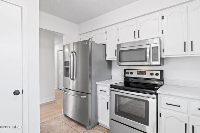 168 Derby Woods Drive, Lynn Haven, FL 32444