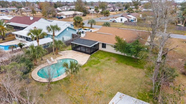 168 Derby Woods Drive, Lynn Haven, FL 32444