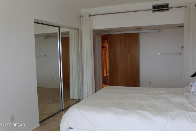 404 S Beach Street, Daytona Beach, FL 32114