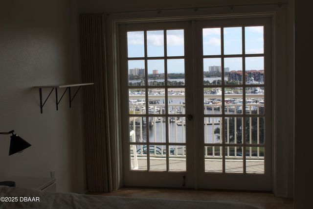 404 S Beach Street, Daytona Beach, FL 32114