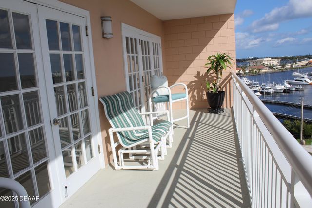 404 S Beach Street, Daytona Beach, FL 32114