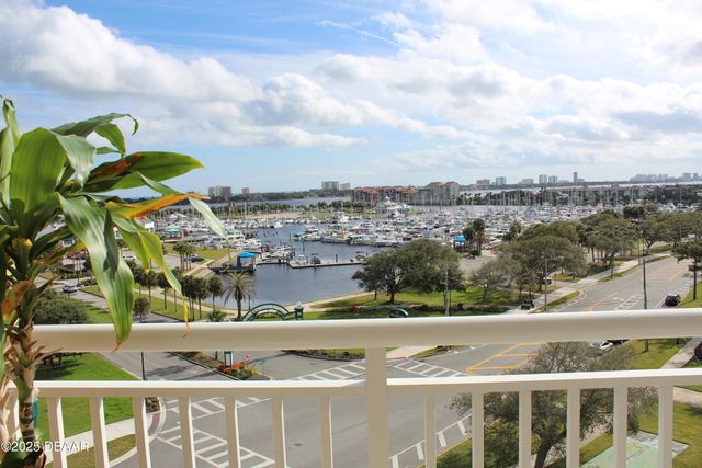 404 S Beach Street, Daytona Beach, FL 32114