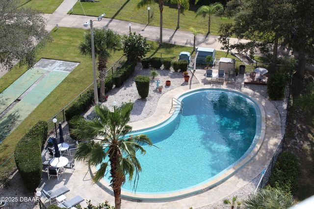 404 S Beach Street, Daytona Beach, FL 32114