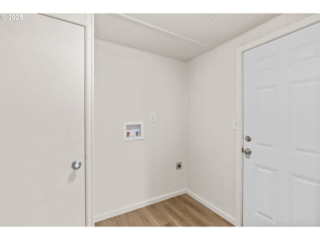 34173 EL ROBLE Ave, Eugene, OR 97405