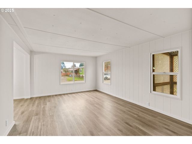 34173 EL ROBLE Ave, Eugene, OR 97405