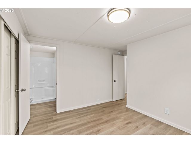 34173 EL ROBLE Ave, Eugene, OR 97405