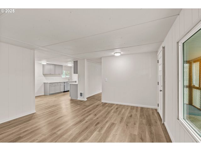 34173 EL ROBLE Ave, Eugene, OR 97405