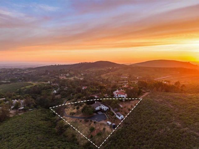 20790 Fortuna Del Norte, Escondido, CA 92029