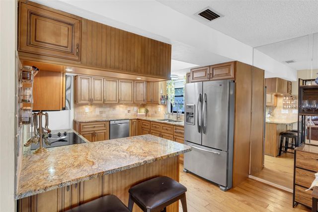 8345 BRANDEIS COURT, Sarasota, FL 34243