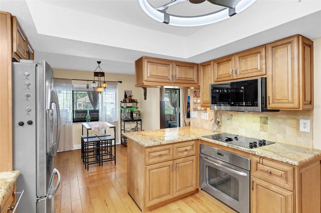 8345 BRANDEIS COURT, Sarasota, FL 34243