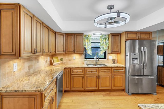 8345 BRANDEIS COURT, Sarasota, FL 34243