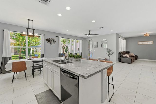 1327 NW Leonardo Circle, Port St. Lucie, FL 34986