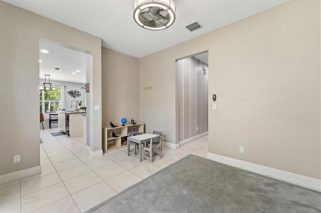 1327 NW Leonardo Circle, Port St. Lucie, FL 34986