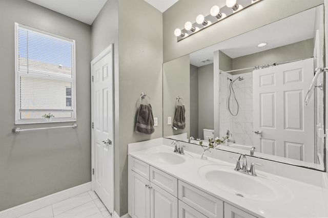 1327 NW Leonardo Circle, Port St. Lucie, FL 34986