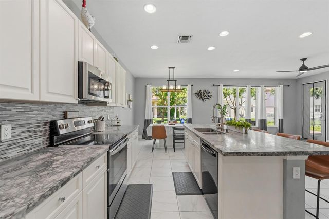 1327 NW Leonardo Circle, Port St. Lucie, FL 34986