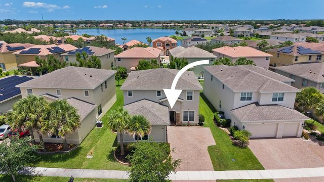 1327 NW Leonardo Circle, Port St. Lucie, FL 34986