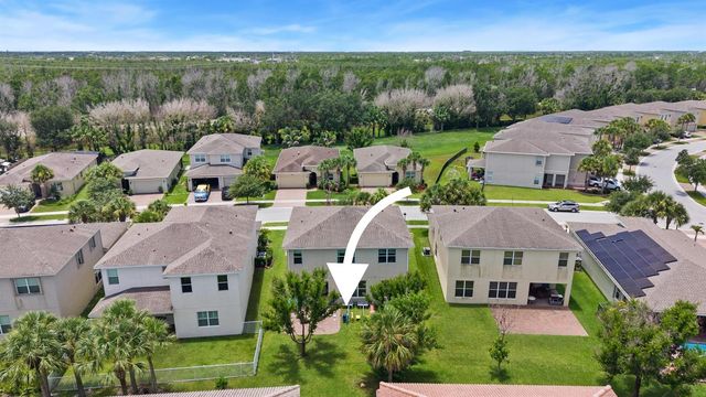 1327 NW Leonardo Circle, Port St. Lucie, FL 34986