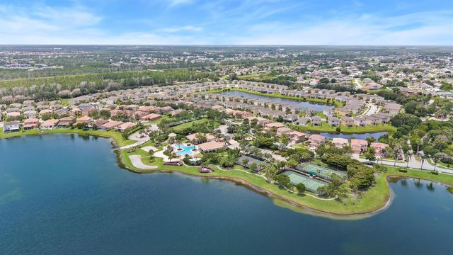 1327 NW Leonardo Circle, Port St. Lucie, FL 34986