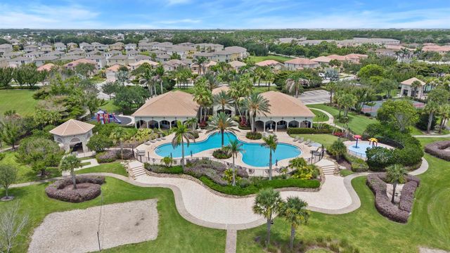 1327 NW Leonardo Circle, Port St. Lucie, FL 34986