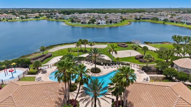 1327 NW Leonardo Circle, Port St. Lucie, FL 34986