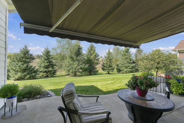 8620 Irving Circle N, Lake Elmo, MN 55042