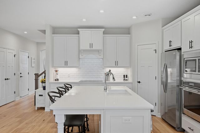 8620 Irving Circle N, Lake Elmo, MN 55042