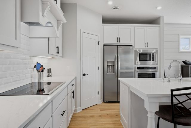8620 Irving Circle N, Lake Elmo, MN 55042