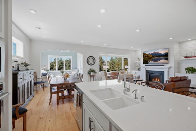 8620 Irving Circle N, Lake Elmo, MN 55042