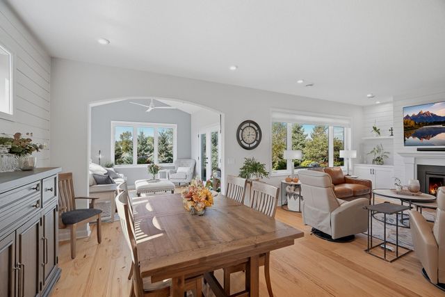 8620 Irving Circle N, Lake Elmo, MN 55042