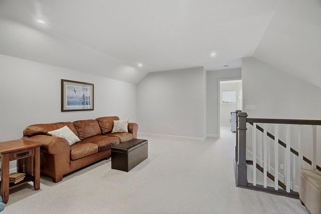 8620 Irving Circle N, Lake Elmo, MN 55042