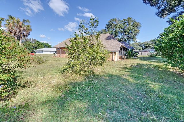 8844 E Rosemont Street, Inverness, FL 34450