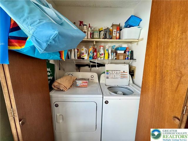 217 Bindale Road, Lehman Twp, PA 18371