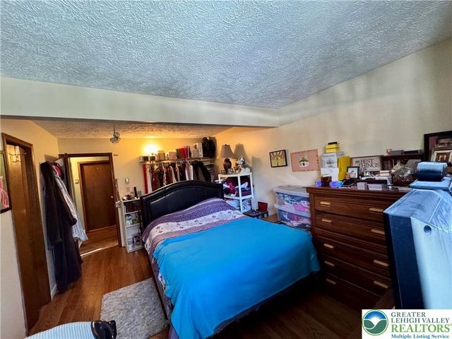 217 Bindale Road, Lehman Twp, PA 18371