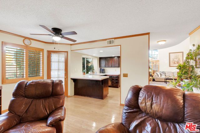 1147 Garnet Avenue, Palmdale, CA 93550